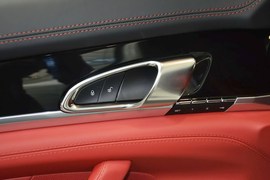 2016款保时捷Panamera