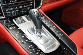 2016款保时捷Panamera