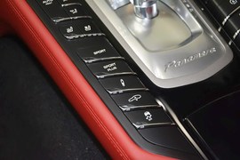 2016款保时捷Panamera