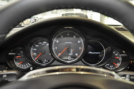 2016款保时捷Panamera