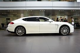 2016款保时捷Panamera