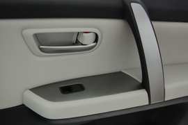 2010款马自达睿翼2.5至尊版