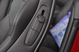 2010款进口标致308CC实拍
