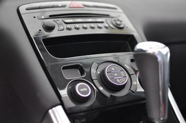 2010款进口标致308CC实拍