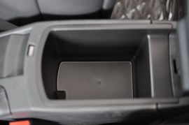 2010款进口标致308CC实拍