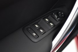 2010款进口标致308CC实拍