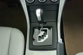 2010款马自达睿翼2.5至尊版