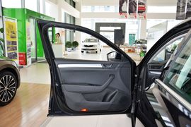2016款斯柯达速派330TSI