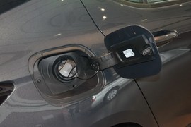 2016款别克威朗轿跑15S自动进取型