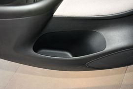 2016款别克威朗轿跑15S自动进取型