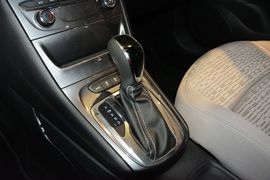 2016款别克威朗轿跑15S自动进取型