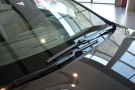 2016款别克威朗轿跑15S自动进取型