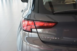 2016款别克威朗轿跑15S自动进取型