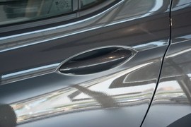 2016款别克威朗轿跑15S自动进取型