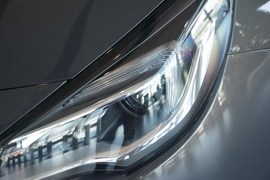 2016款别克威朗轿跑15S自动进取型