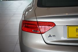 2016款奥迪A5掀背45TFSI舒适型