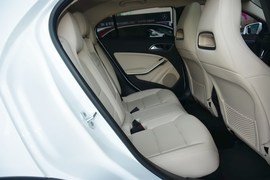 2016款奔驰GLA220