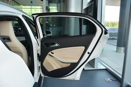 2016款奔驰GLA220