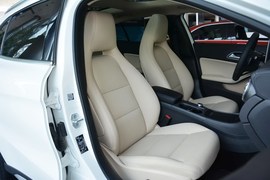 2016款奔驰GLA220