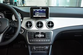 2016款奔驰GLA220