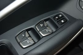 2015款现代全新胜达2.0T自动四驱智能型