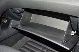 2015款现代全新胜达2.0T自动四驱智能型