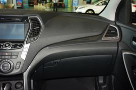 2015款现代全新胜达2.0T自动四驱智能型