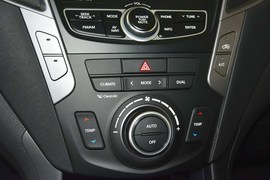 2015款现代全新胜达2.0T自动四驱智能型