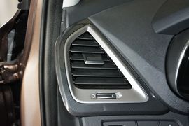 2015款现代全新胜达2.0T自动四驱智能型
