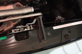 2010款207两厢1.6