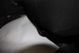 2010款207两厢1.6