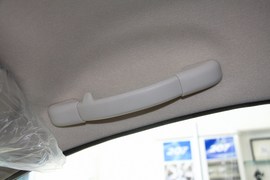 2010款207两厢1.6