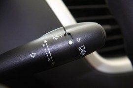 2010款207两厢1.6