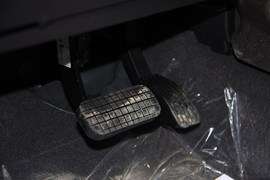 2010款207两厢1.6