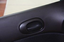 2010款207两厢1.6