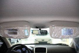 2010款207两厢1.6