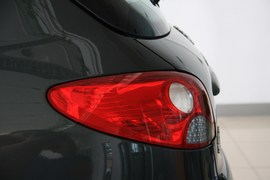 2010款207两厢1.6