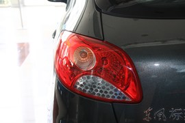 2010款207两厢1.6