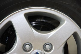 2010款207两厢1.6
