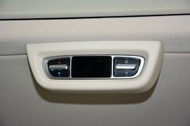 2016款奔驰V260L尊贵加长版