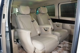 2016款奔驰V260L尊贵加长版