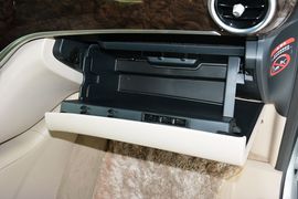 2016款奔驰V260L尊贵加长版