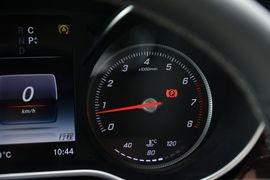 2016款奔驰V260L尊贵加长版