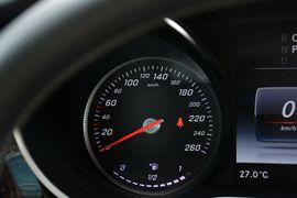2016款奔驰V260L尊贵加长版