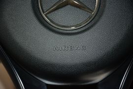 2016款奔驰V260L尊贵加长版