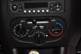 2010款207三厢1.4手动驭乐版