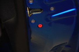 2010款207三厢1.4手动驭乐版