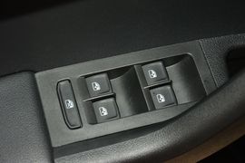 2017款斯柯达明锐1.6L自动创行版