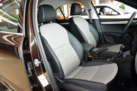 2017款斯柯达明锐1.6L自动创行版