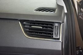 2017款斯柯达明锐1.6L自动创行版